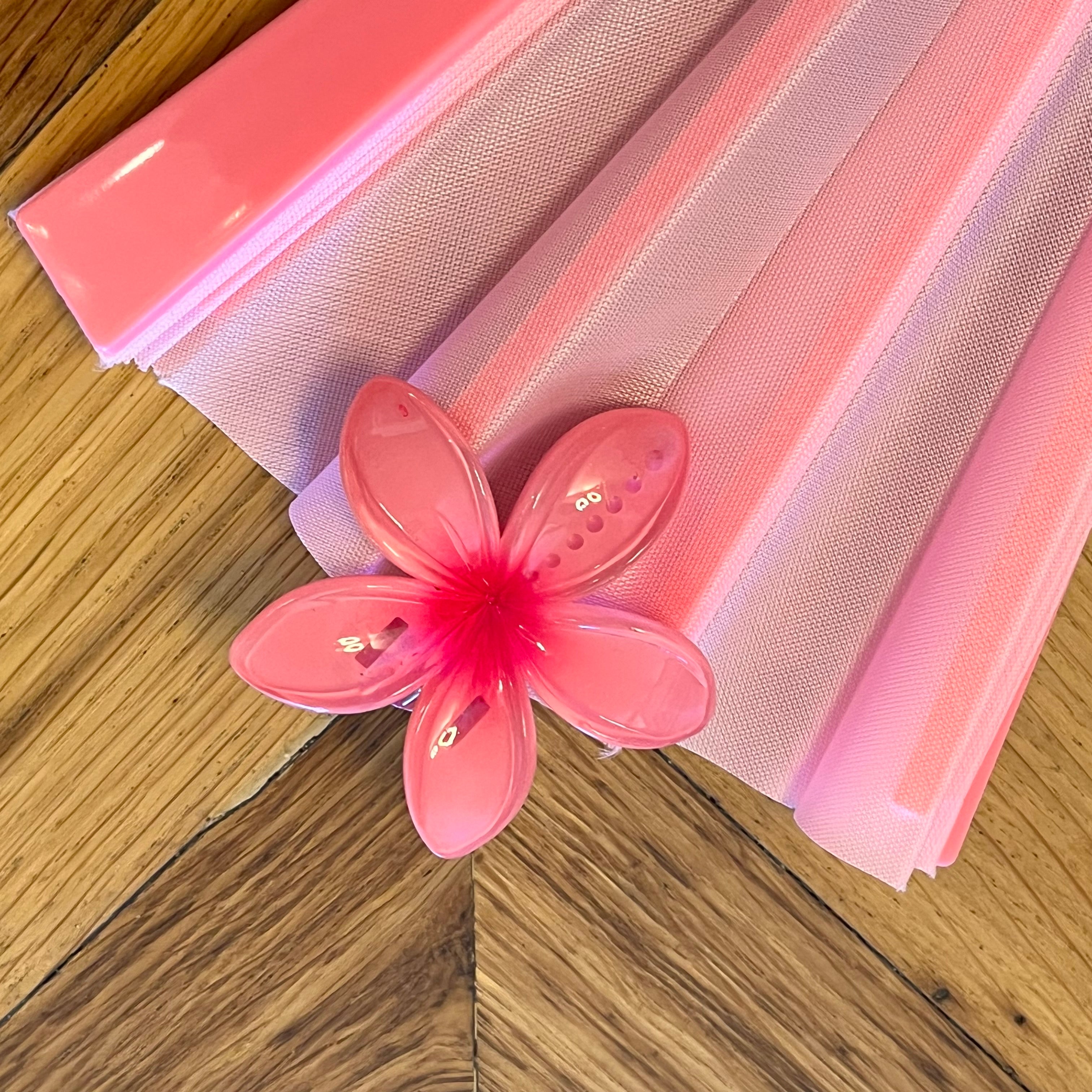 Hair clip 🌺